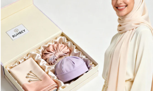Premium Hijab Box by RUHBEY – Hijab, Pin, Cap & Free Gift Inside