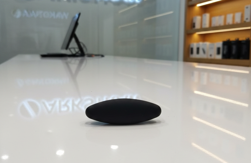 Elegant Metal Hijab Pin Set of 6, Solid Color with Box - Image 2